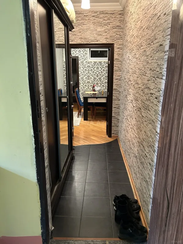 Satılır 3 otaqlı mənzil 62 m²