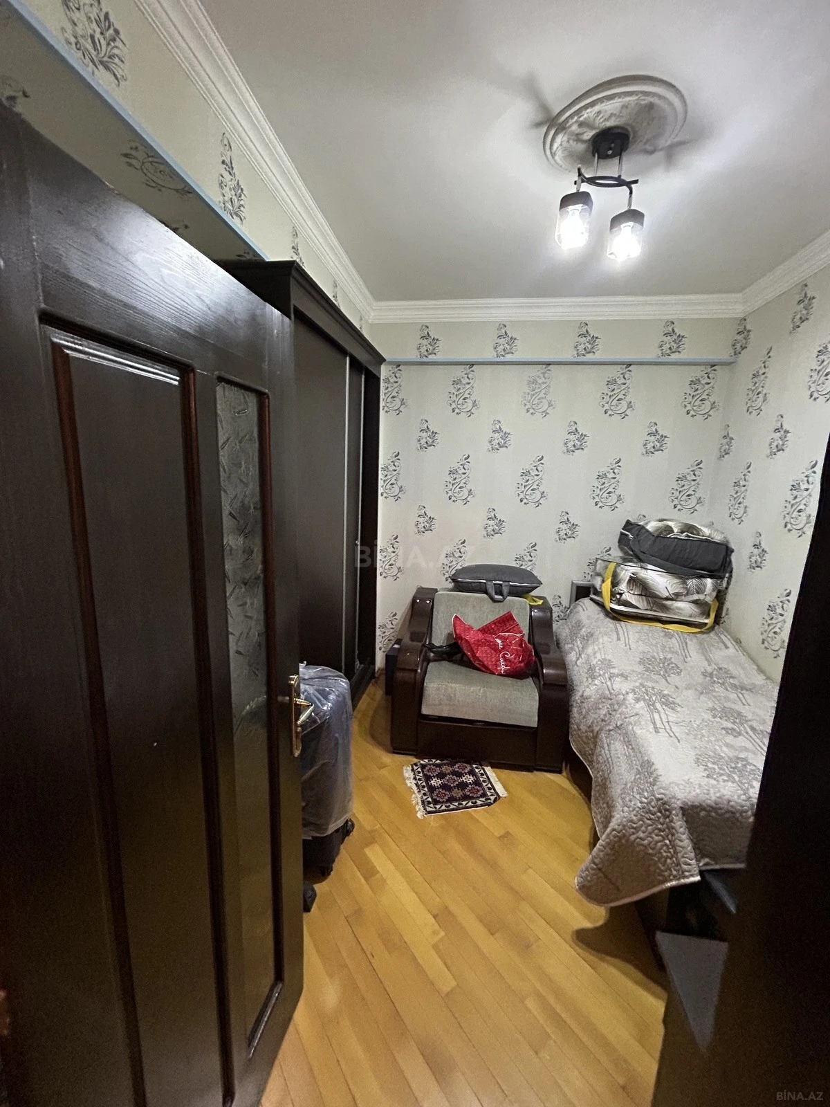 Satılır 3 otaqlı mənzil 62 m²