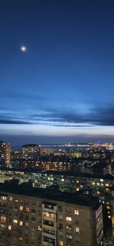 Satılır 3 otaqlı mənzil 115 m²