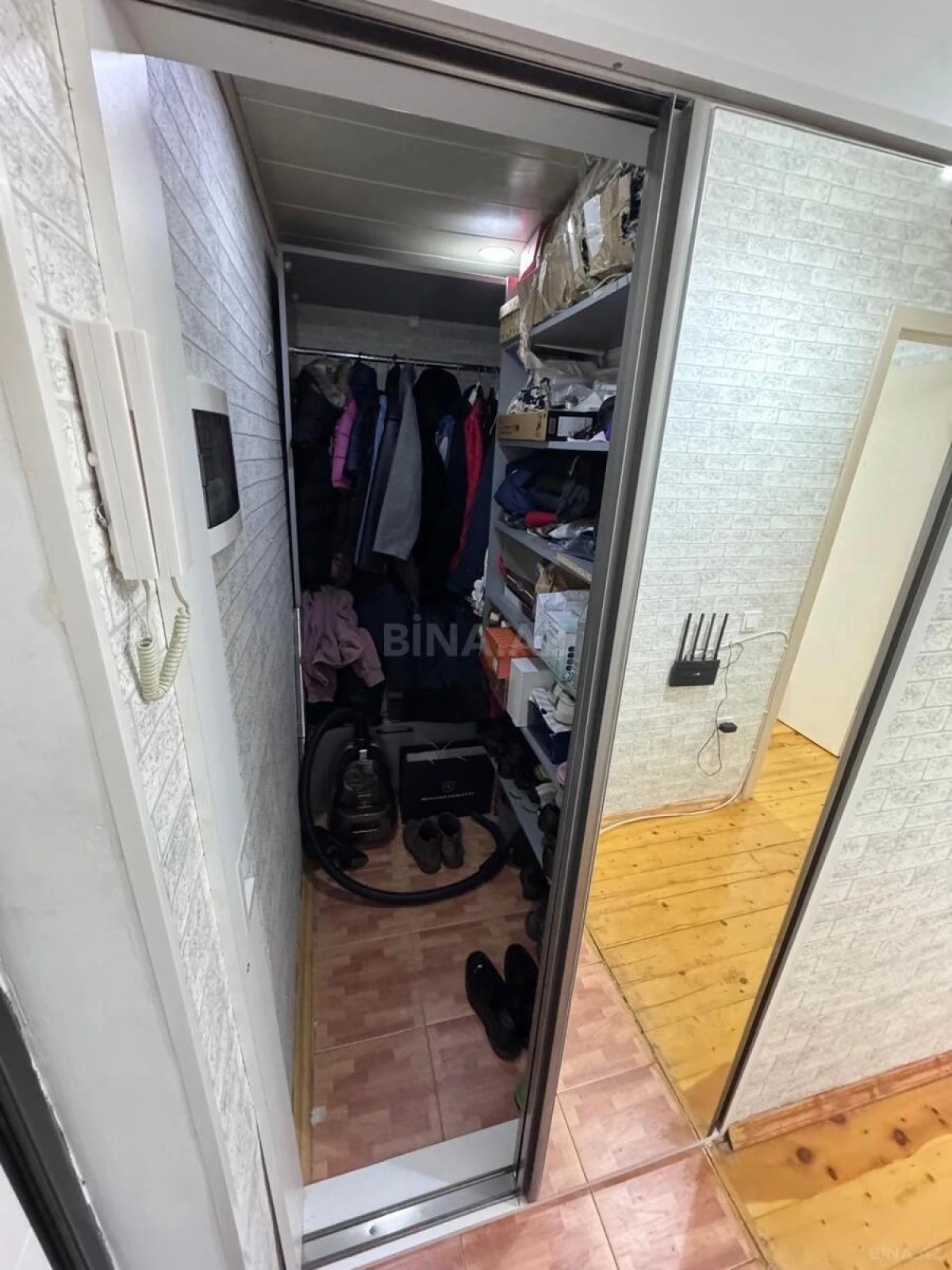 Satılır 2 otaqlı mənzil 67 m²