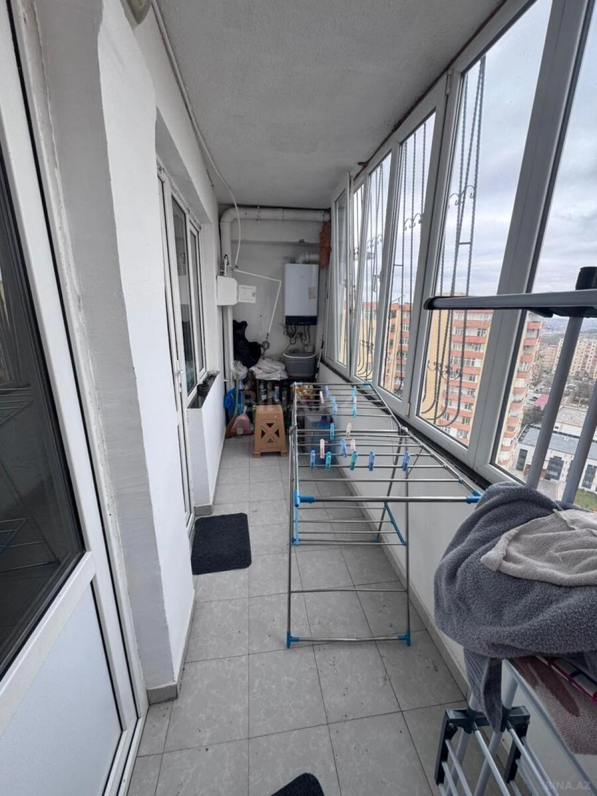 Satılır 2 otaqlı mənzil 67 m²