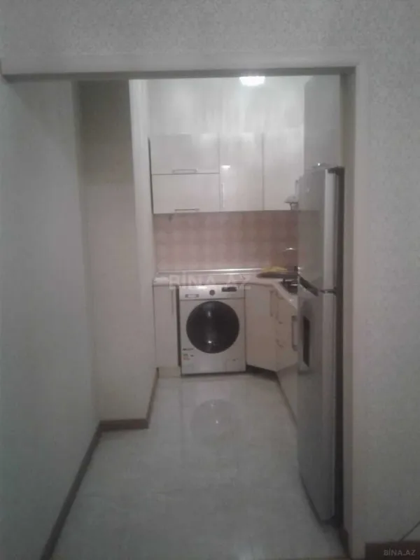 Kirayə verilir 2 otaqlı mənzil 85 m²