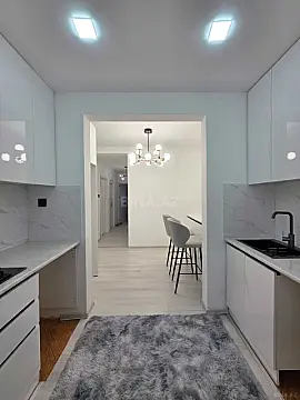 Satılır 3 otaqlı mənzil 65 m²
