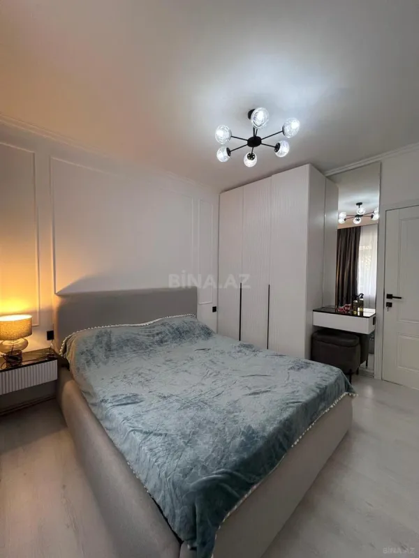 Satılır 2 otaqlı mənzil 65 m²