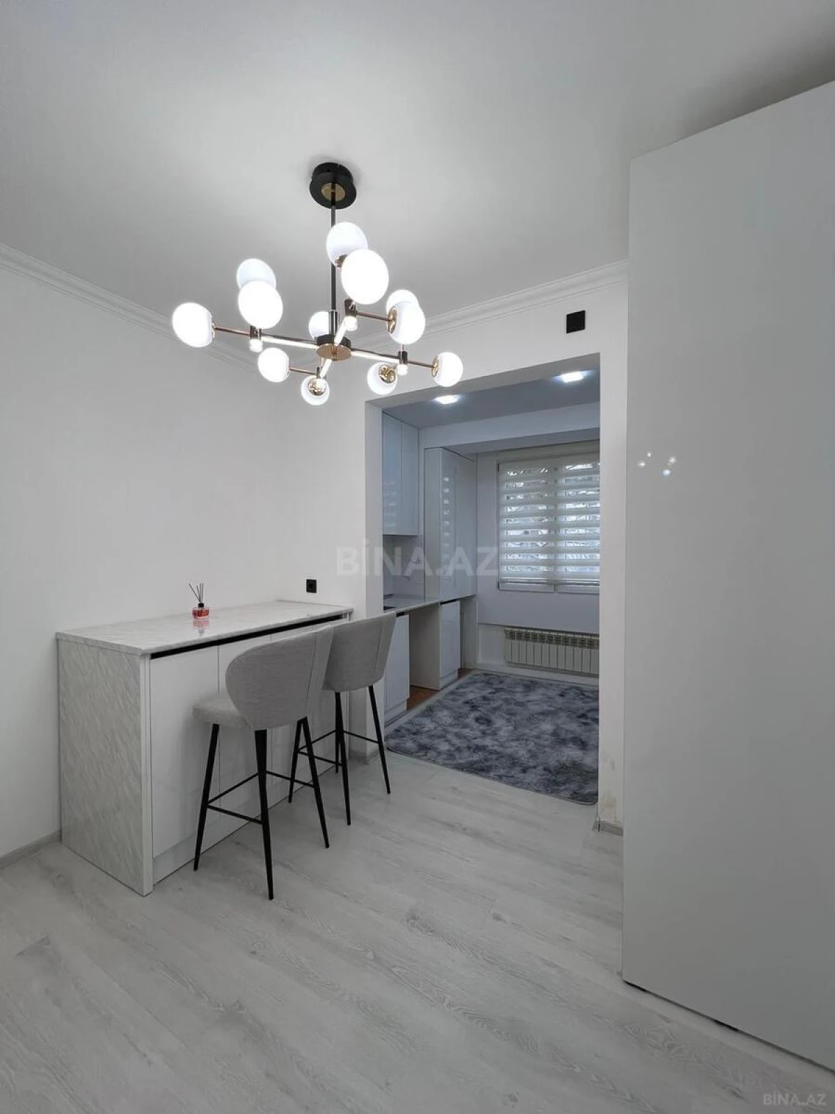 Satılır 2 otaqlı mənzil 65 m²