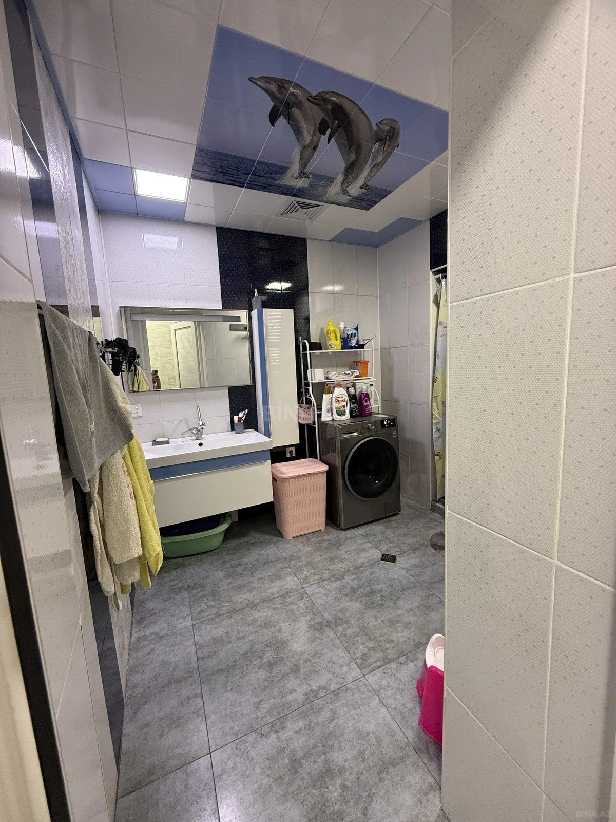 Satılır 5 otaqlı həyət evi 200 m²