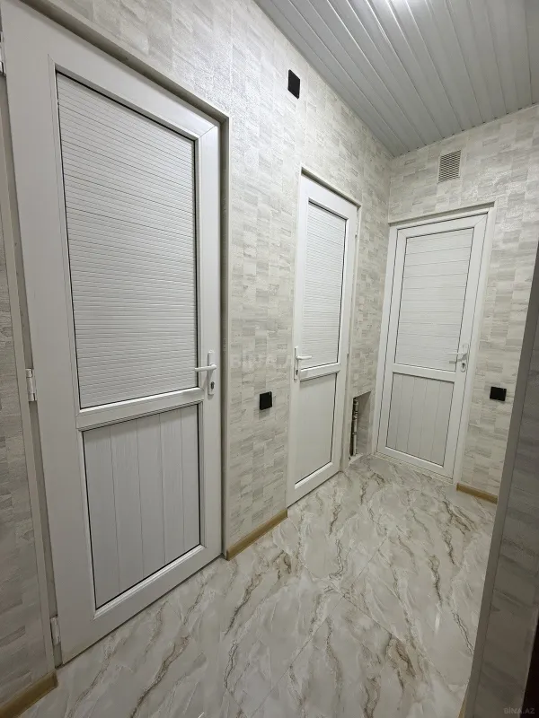 Satılır 5 otaqlı həyət evi 200 m²