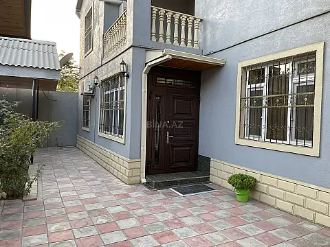 Satılır 5 otaqlı həyət evi 200 m²