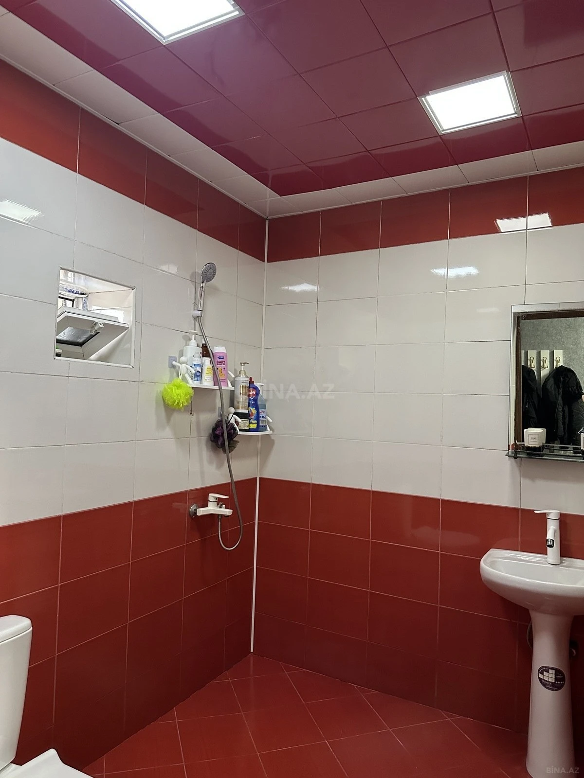 Satılır 3 otaqlı həyət evi 100 m²