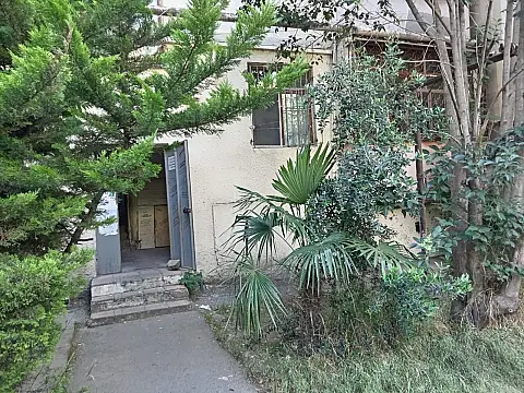 Satılır 2 otaqlı mənzil 60 m² — Bakı, Memar Əcəmi yanı 2 otaq 60.00 m²