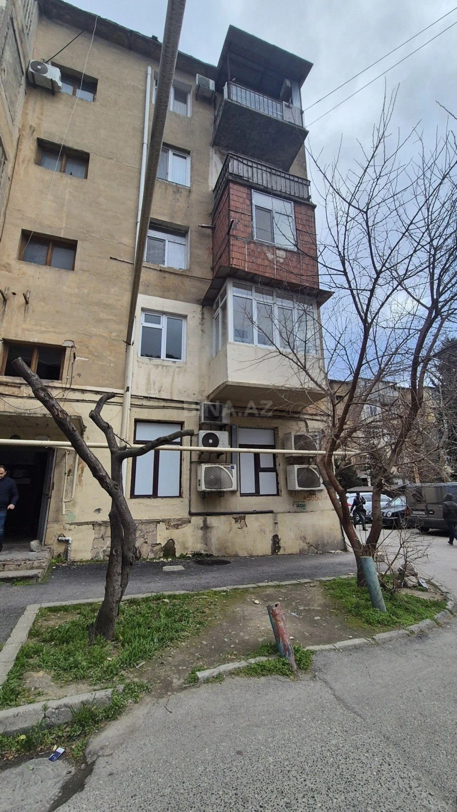Satılır 1 otaqlı mənzil 35 m²