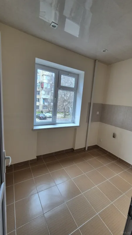Satılır 1 otaqlı mənzil 35 m²