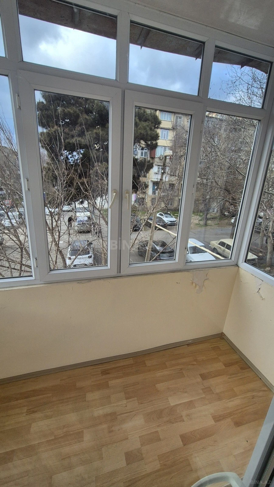 Satılır 1 otaqlı mənzil 35 m²