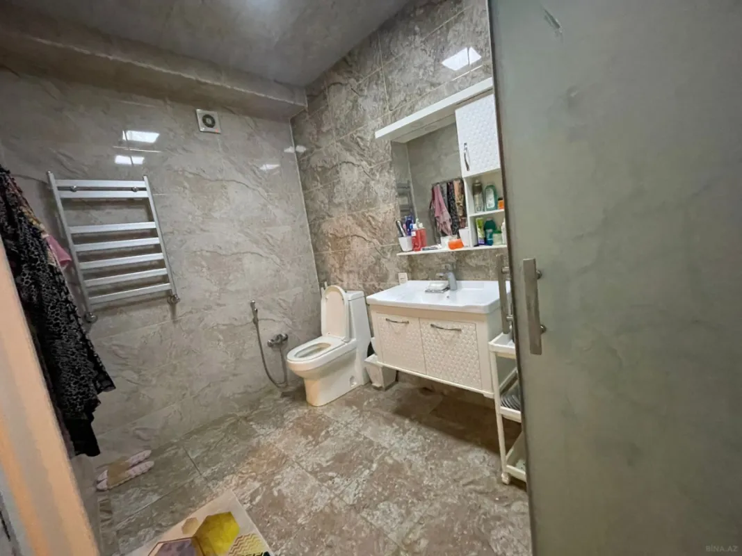 Satılır 3 otaqlı mənzil 77 m²