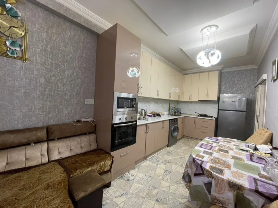 Satılır 3 otaqlı mənzil 77 m²