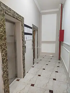 Satılır 3 otaqlı mənzil 77 m²