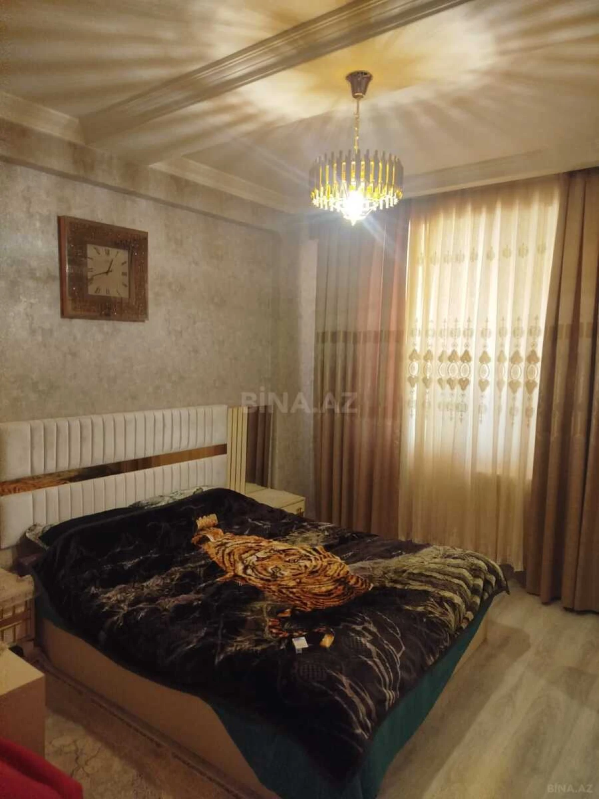 Satılır 3 otaqlı mənzil 77 m²