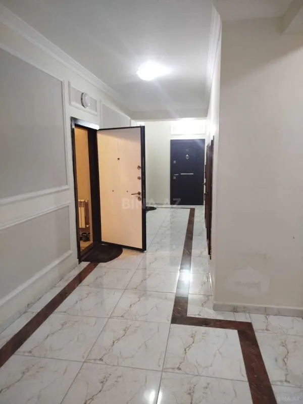 Satılır 3 otaqlı mənzil 77 m²