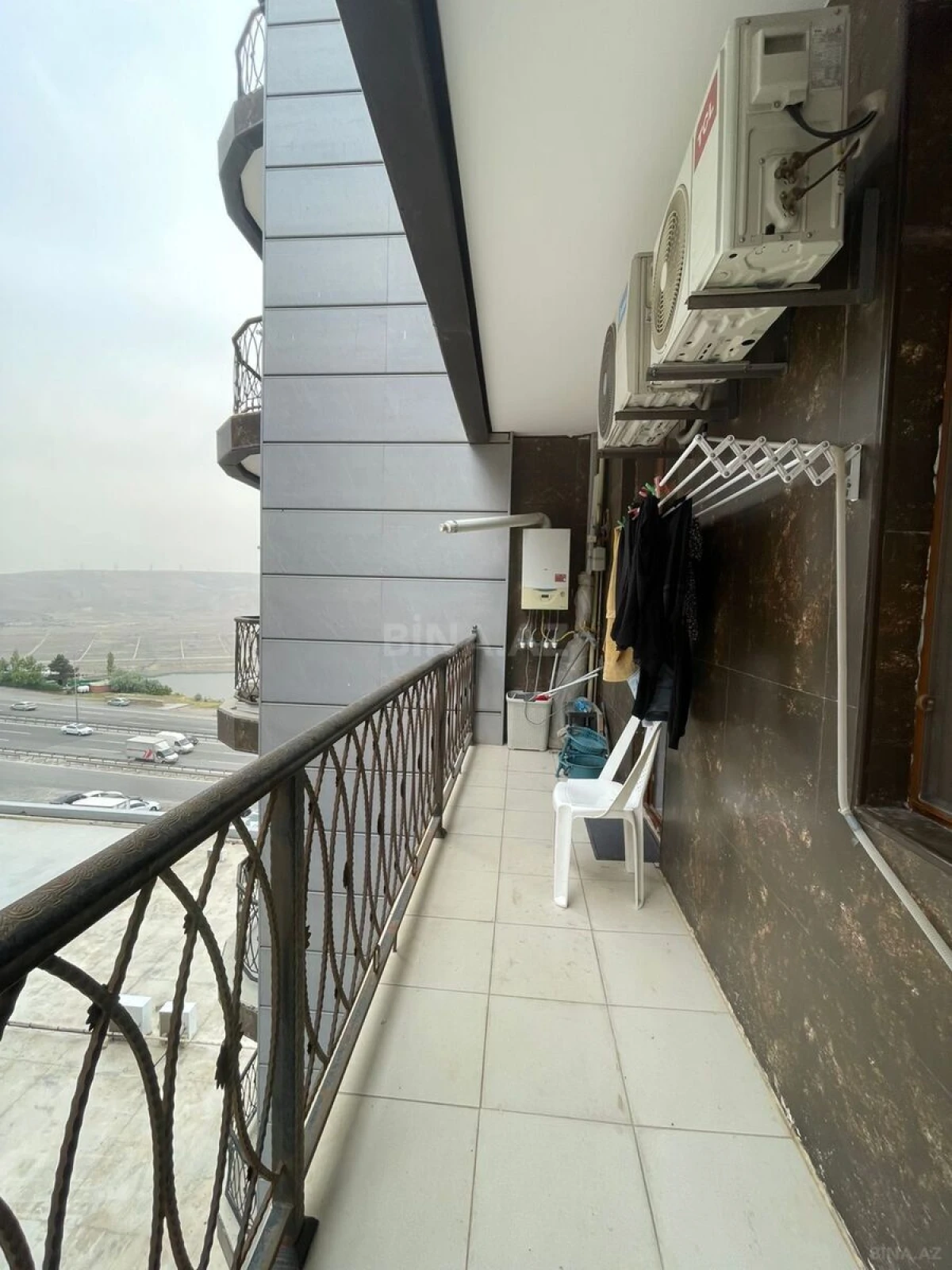 Satılır 3 otaqlı mənzil 77 m²