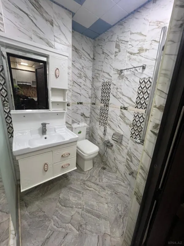 Kirayə verilir 2 otaqlı mənzil 55 m²