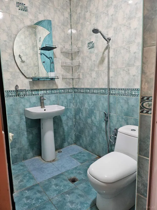 Satılır 1 otaqlı mənzil 53 m²