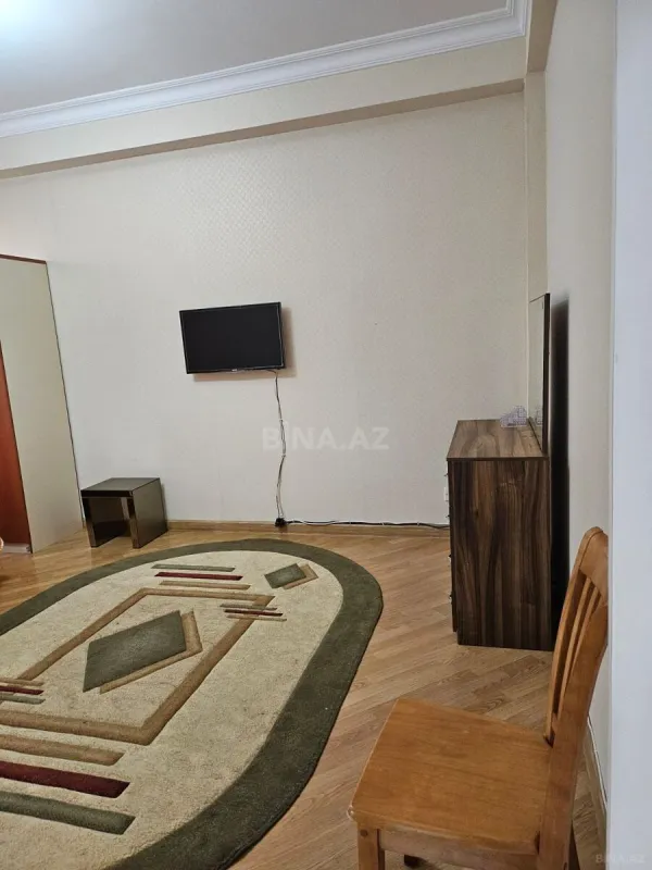 Satılır 1 otaqlı mənzil 53 m²