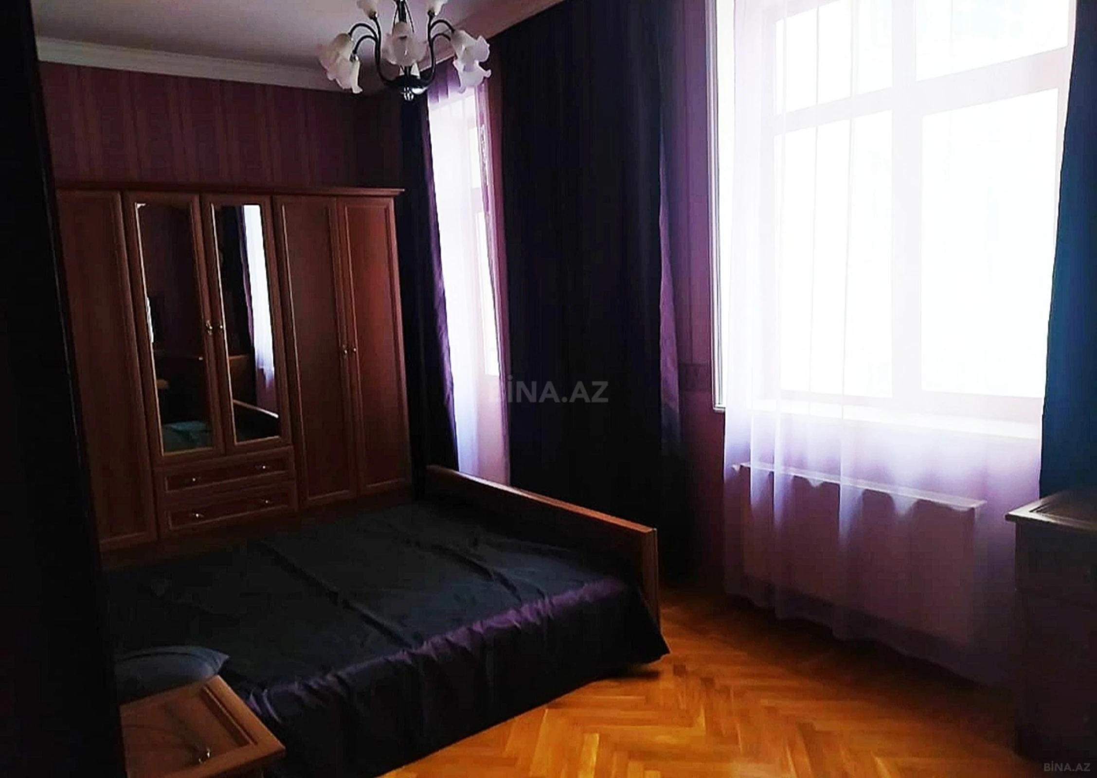 Kirayə verilir 3 otaqlı mənzil 145 m²