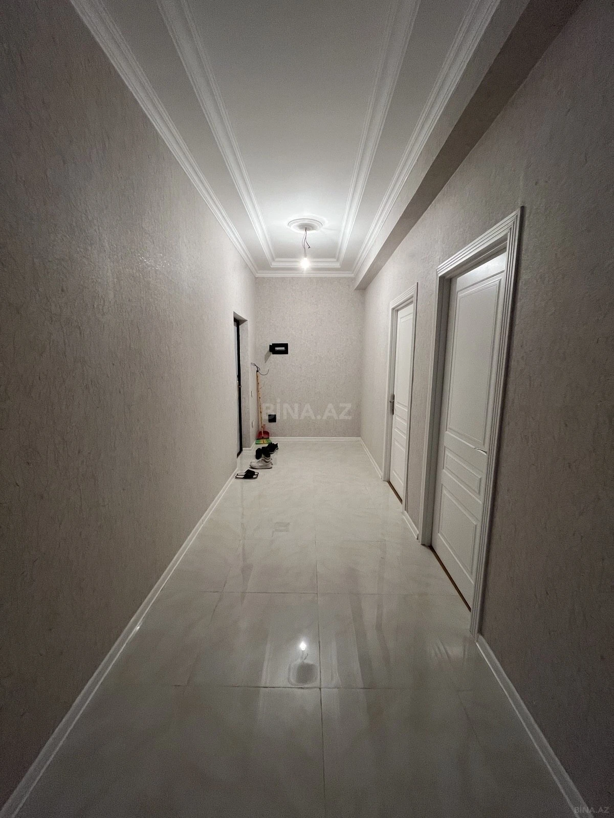 Kirayə verilir 2 otaqlı mənzil 100 m²