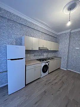Kirayə verilir 2 otaqlı mənzil 100 m²