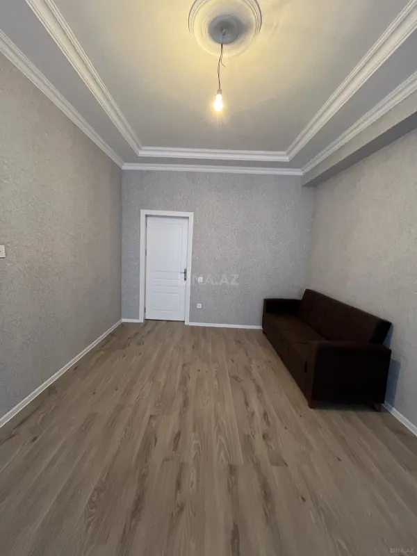 Kirayə verilir 2 otaqlı mənzil 100 m²