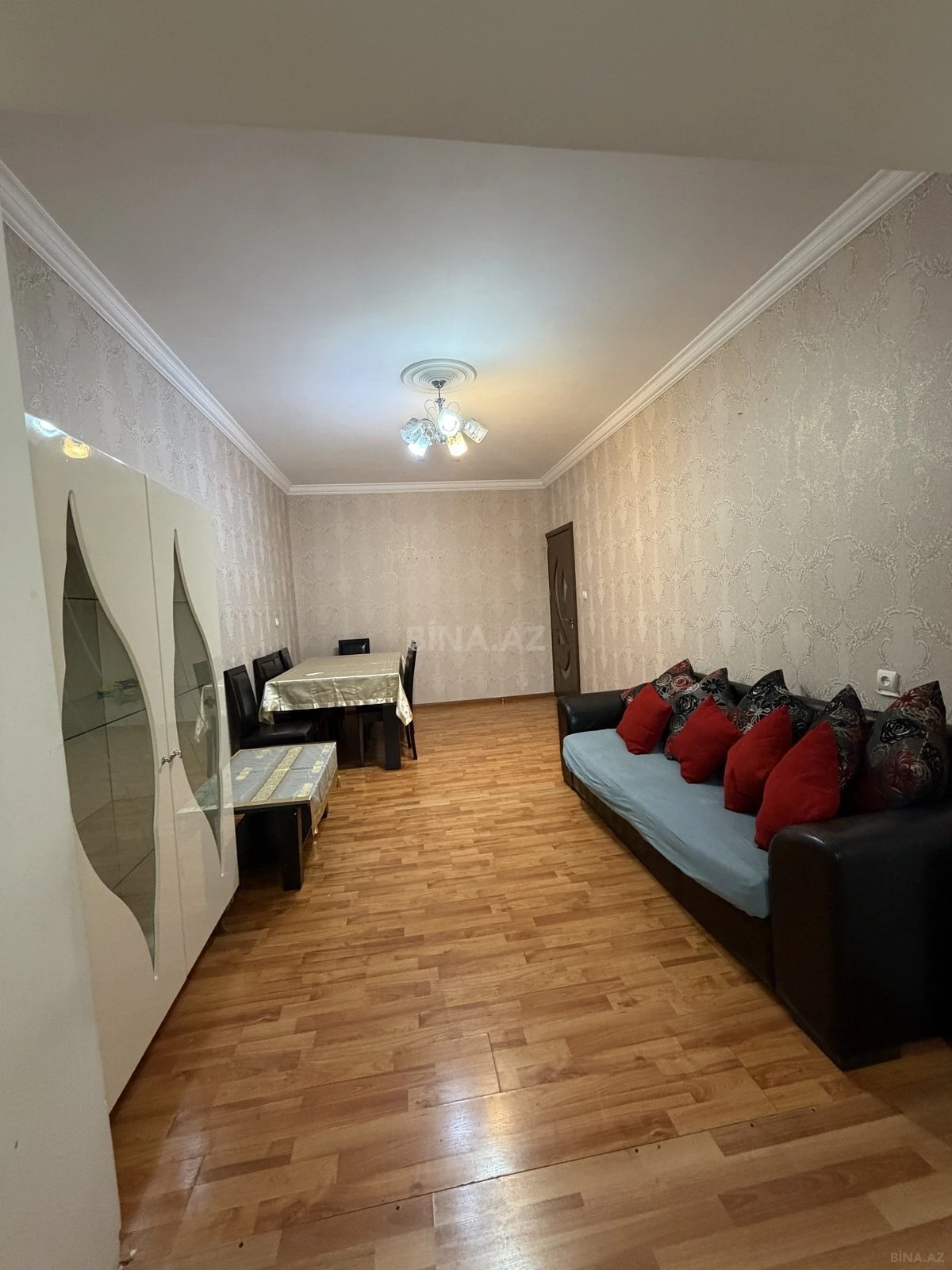 Kirayə verilir 3 otaqlı mənzil 85 m²