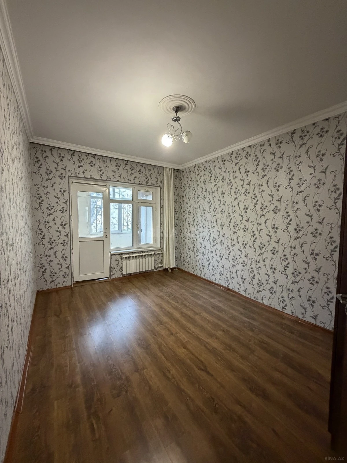 Kirayə verilir 3 otaqlı mənzil 85 m²