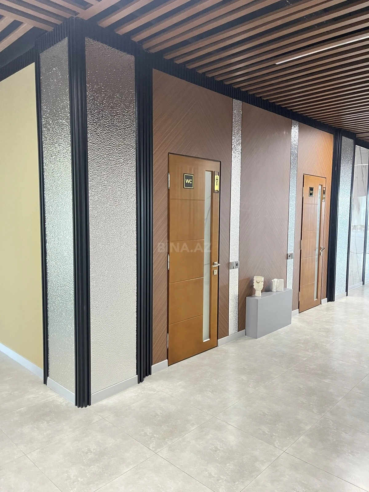 Kirayə verilir 3 otaqlı ofis 60 m²