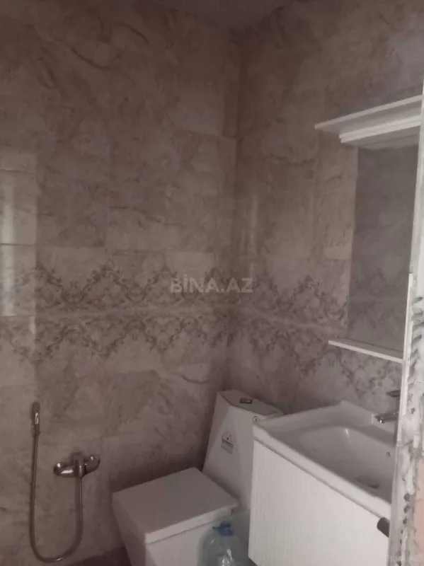 Satılır 2 otaqlı mənzil 99 m²