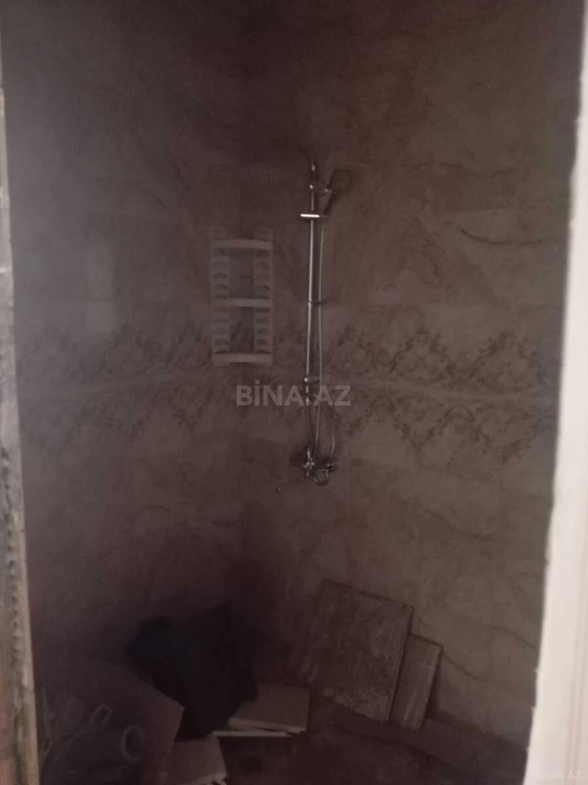 Satılır 2 otaqlı mənzil 99 m²