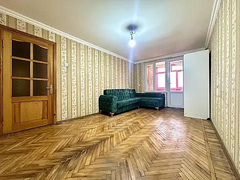 Satılır 1 otaqlı mənzil 35 m²