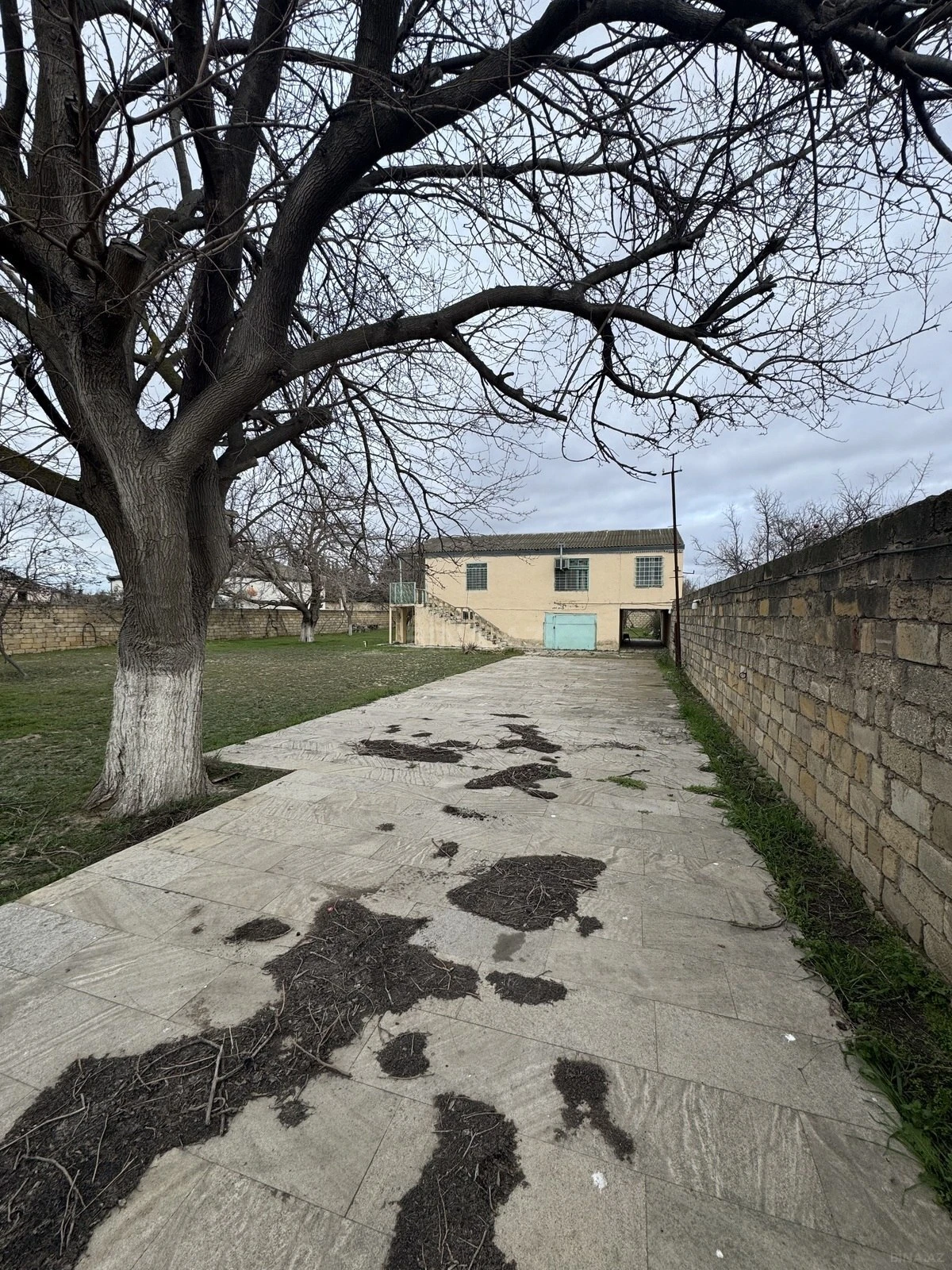 Satılır torpaq sahəsi 15 m²