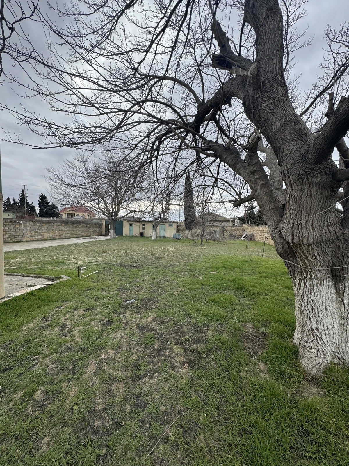 Satılır torpaq sahəsi 15 m²