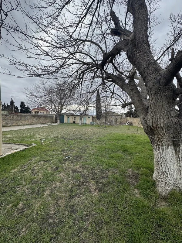 Satılır torpaq sahəsi 15 m²