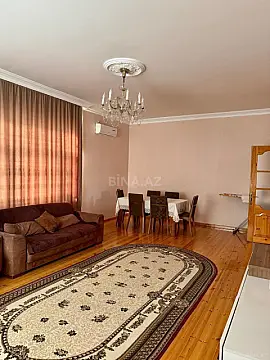 Satılır 7 otaqlı həyət evi 400 m²