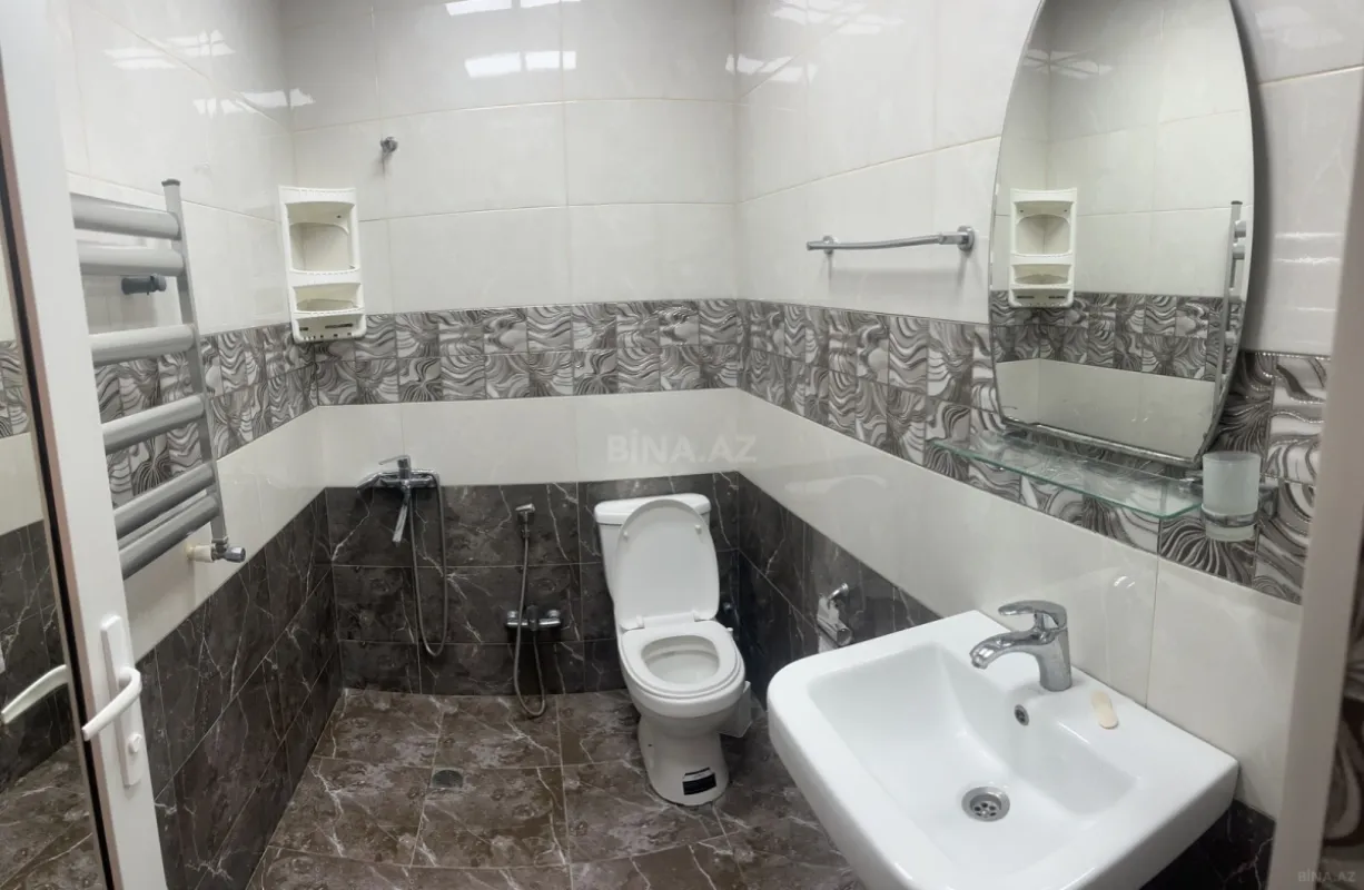 Kirayə verilir 2 otaqlı mənzil 63 m²