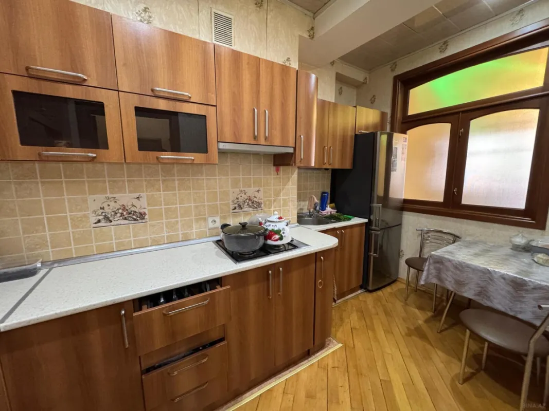 Satılır 2 otaqlı mənzil 60 m²