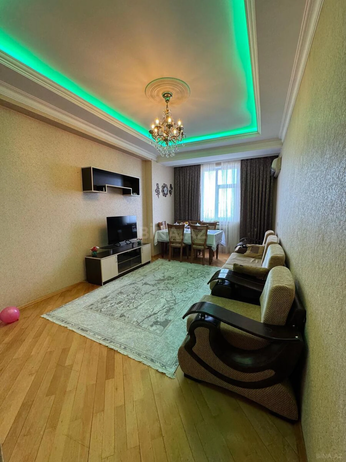 Satılır 2 otaqlı mənzil 60 m²