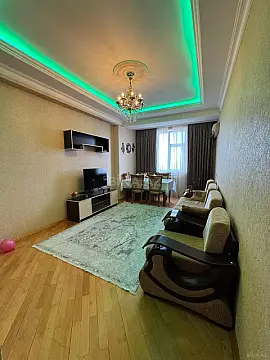 Satılır 2 otaqlı mənzil 60 m² — Bakı, Memar Əcəmi yanı 2 otaq 60.00 m²