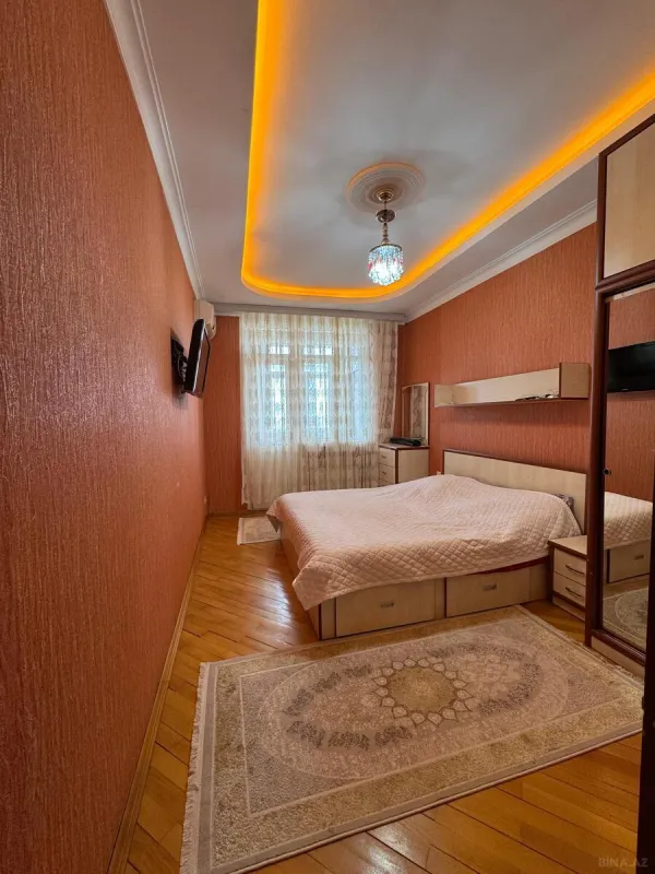 Satılır 2 otaqlı mənzil 60 m²