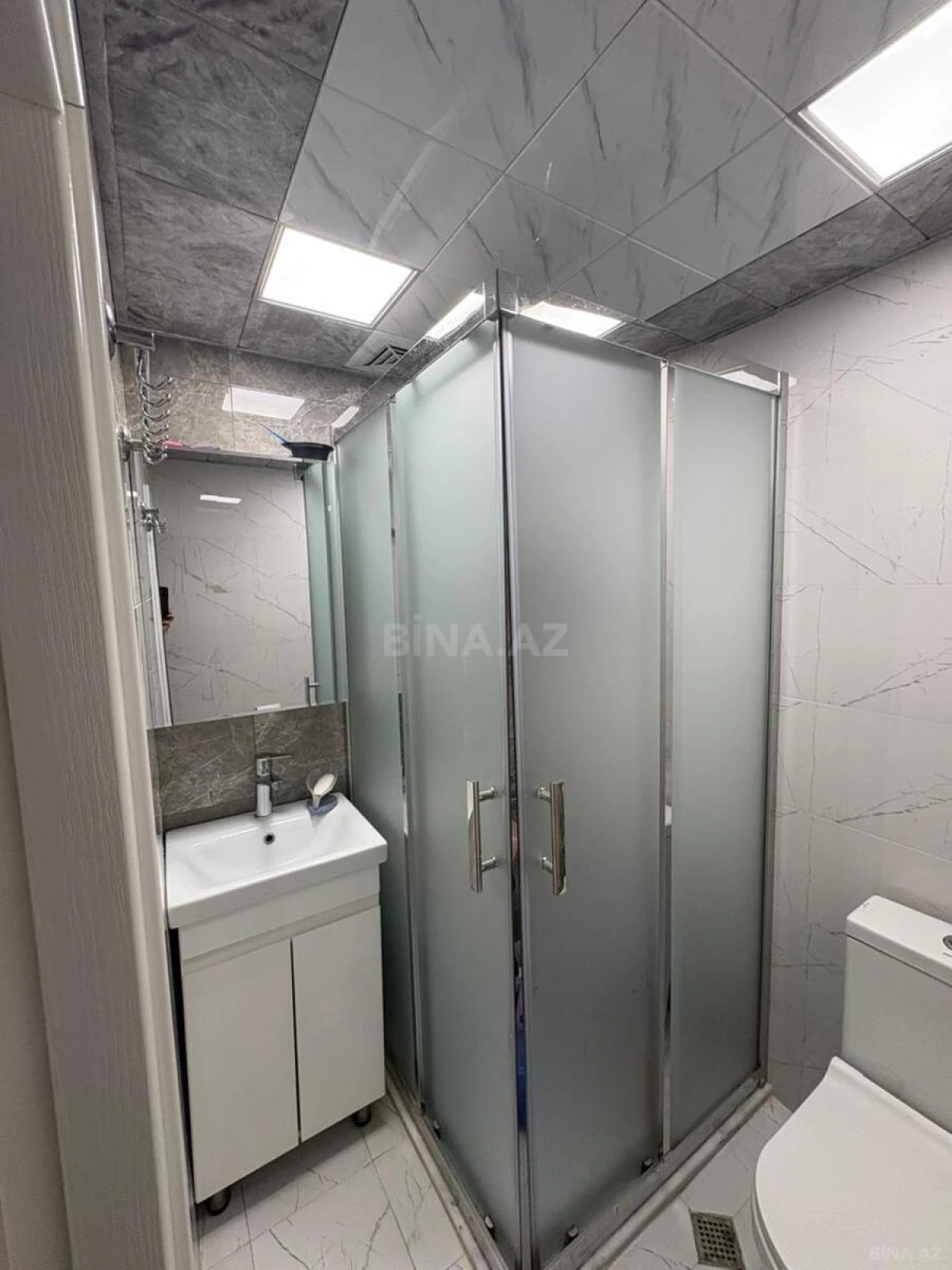 Satılır 3 otaqlı mənzil 50 m²