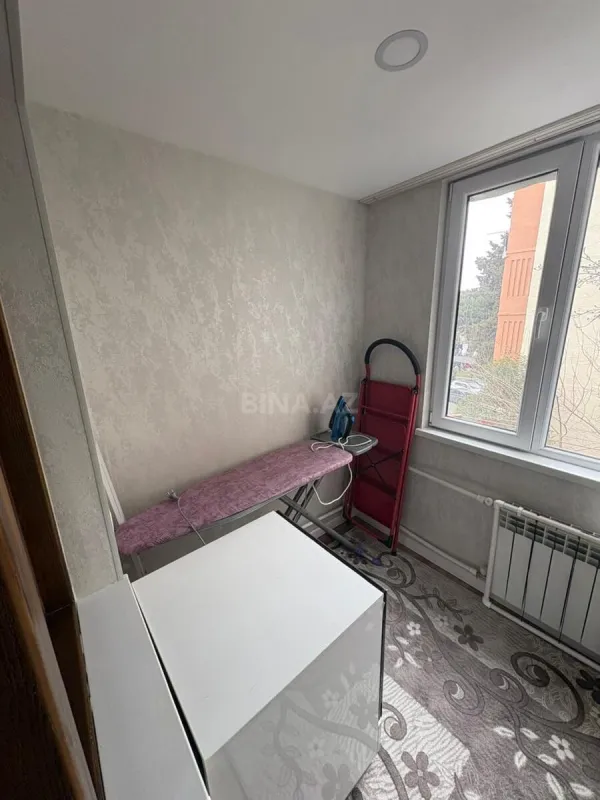 Satılır 3 otaqlı mənzil 50 m²