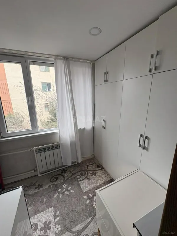 Satılır 3 otaqlı mənzil 50 m²