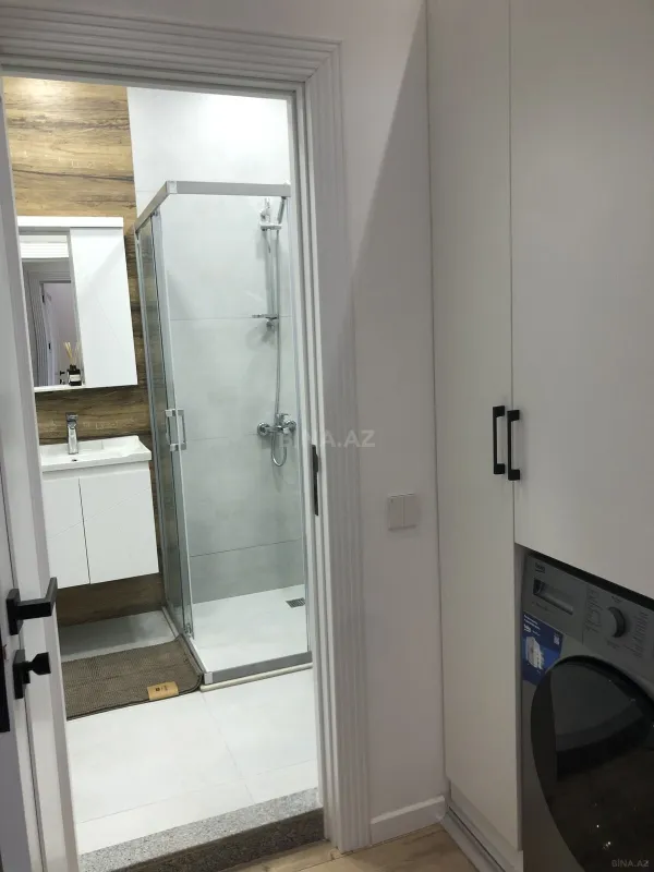 Kirayə verilir 1 otaqlı mənzil 65 m²