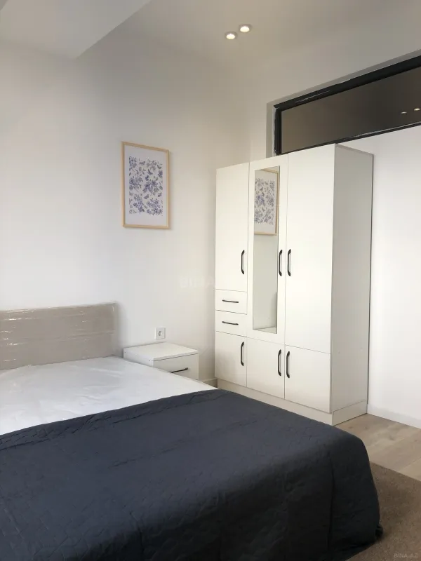 Kirayə verilir 1 otaqlı mənzil 65 m²
